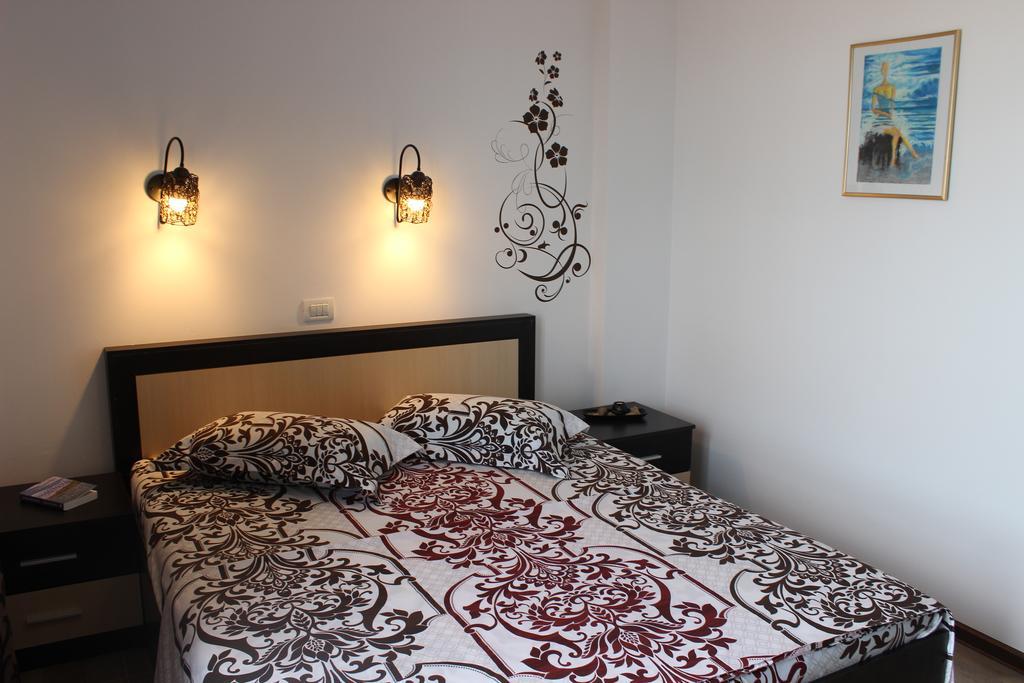 La Bella Vita Năvodari Extérieur photo